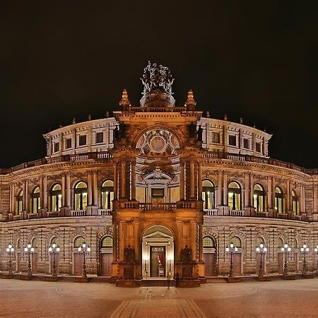Dresden Gruesst Seine Gaeste ภายนอก รูปภาพ