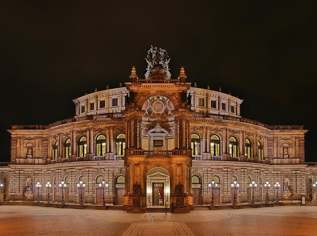 Dresden Gruesst Seine Gaeste ภายนอก รูปภาพ